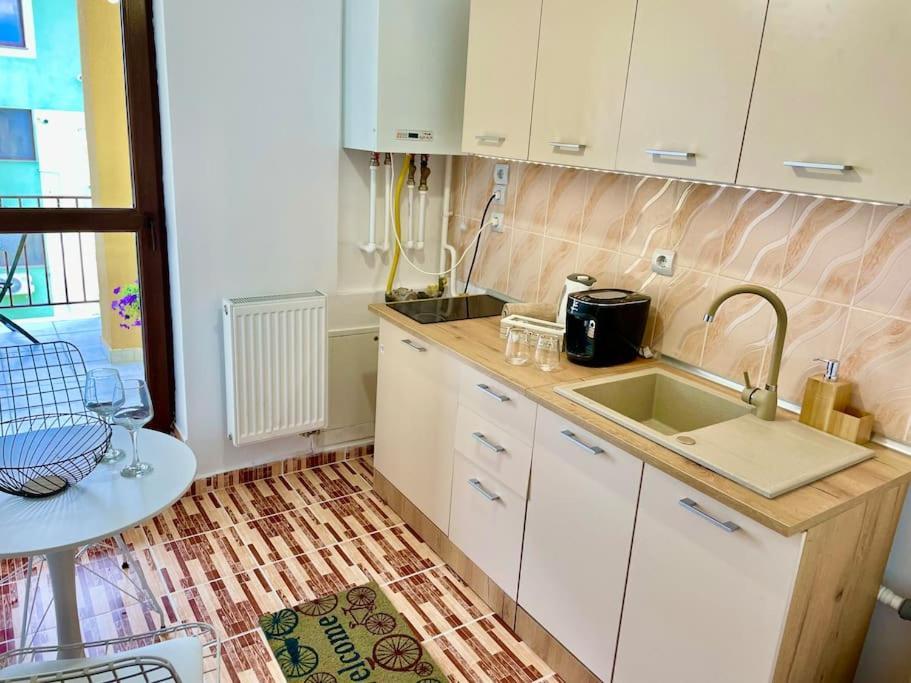 Apartament Novara 21 Craiova Esterno foto